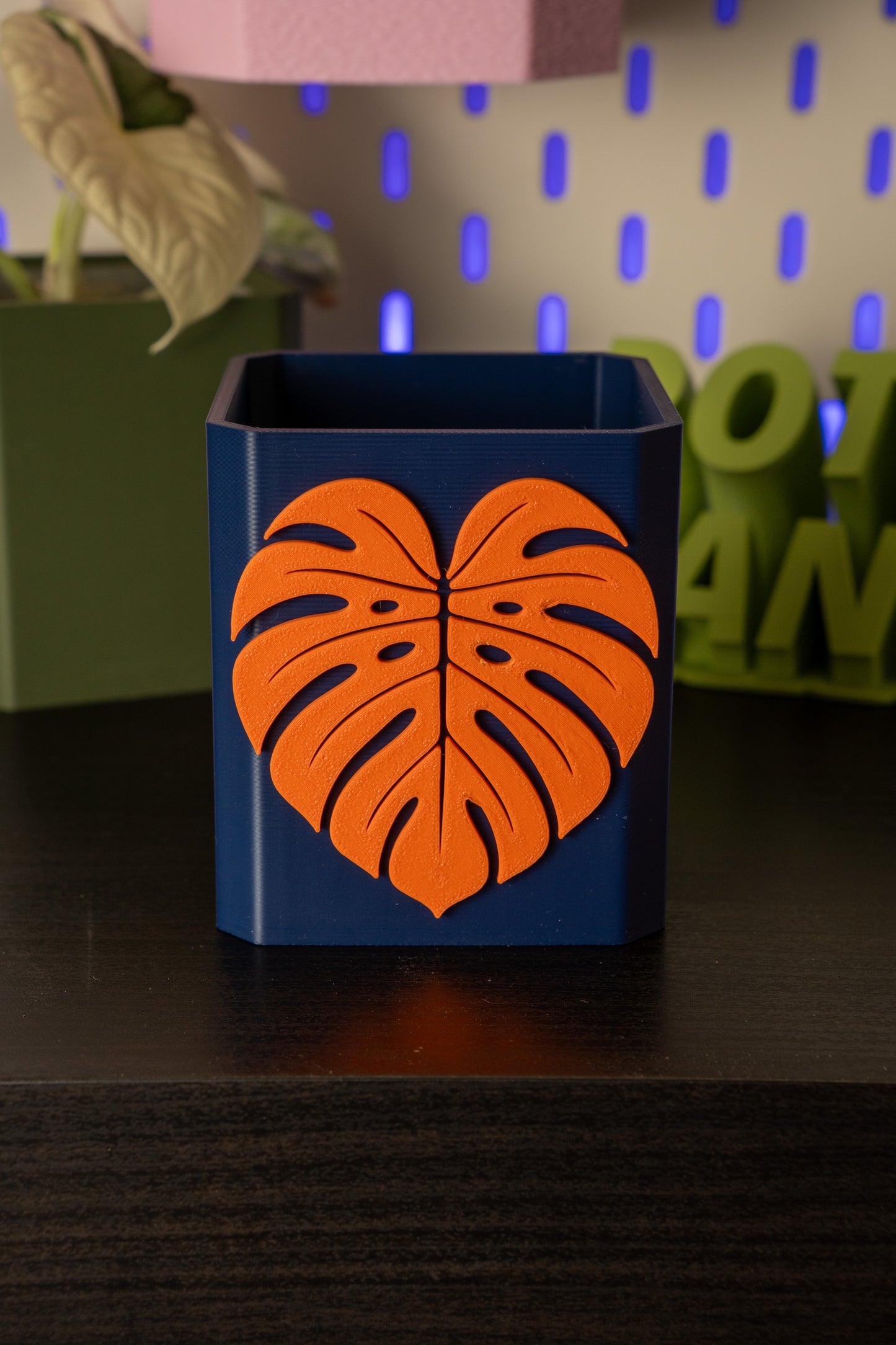 Monstera Leaf Pott