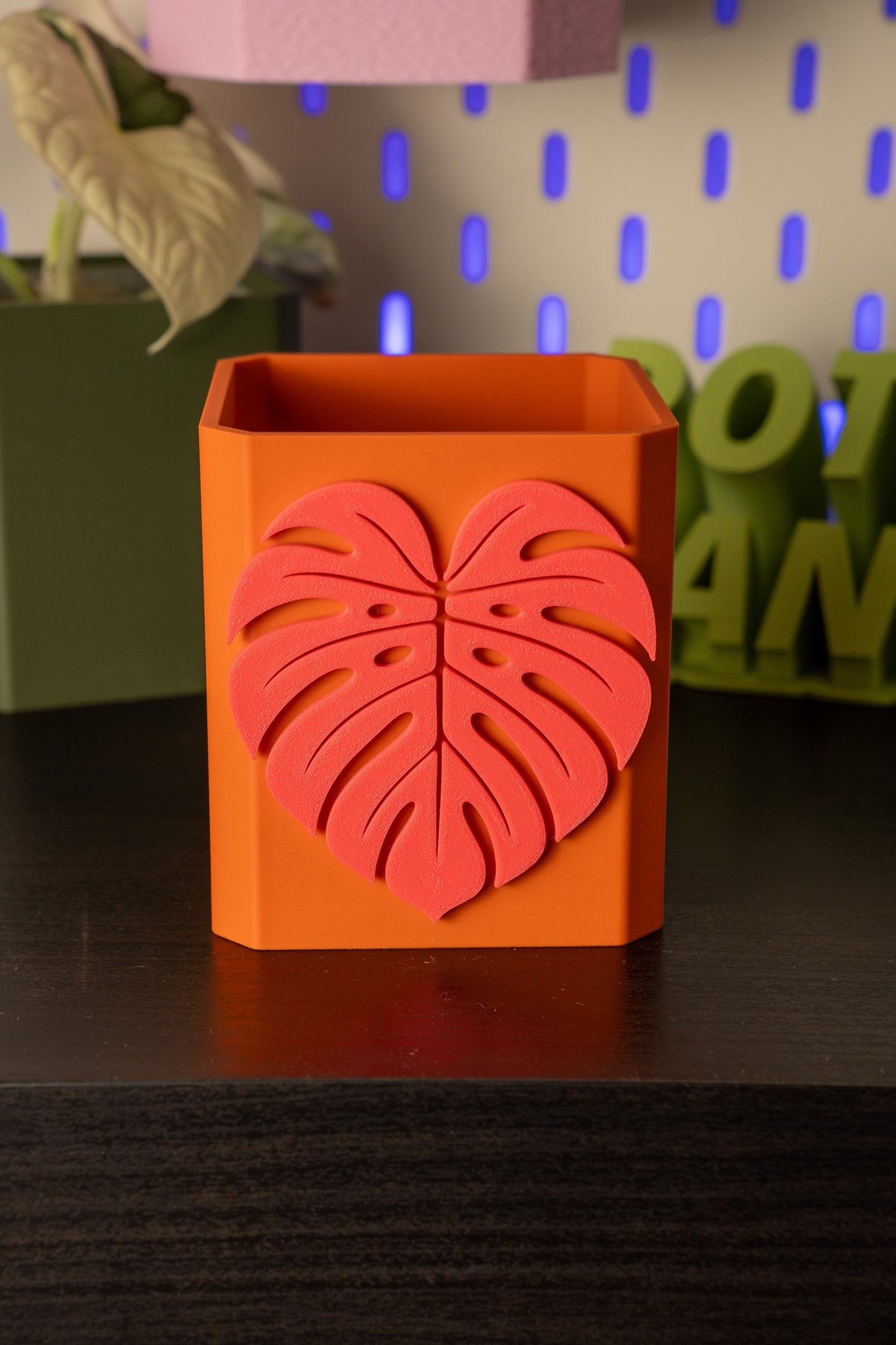 Monstera Leaf Pott