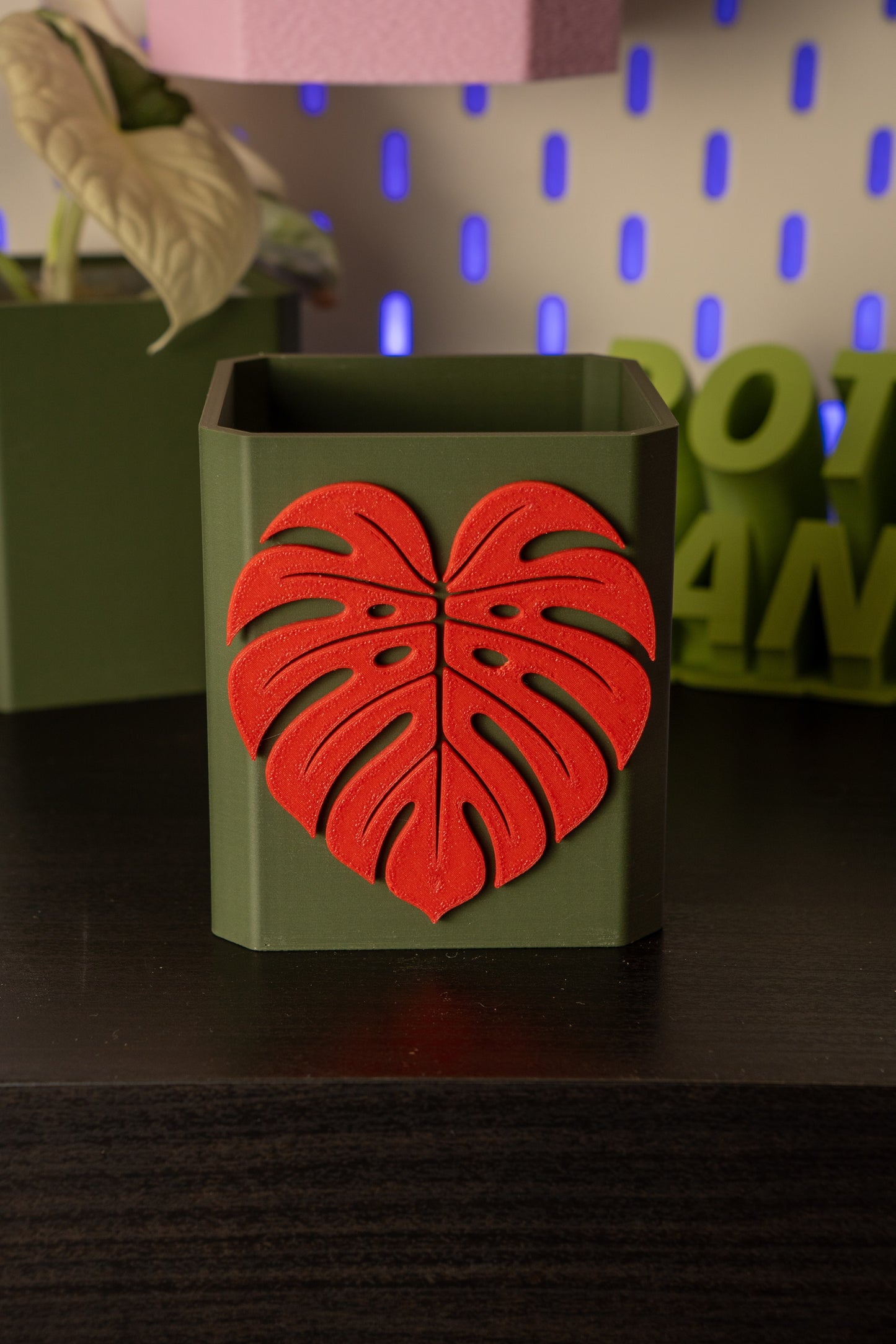 Monstera Leaf Pott