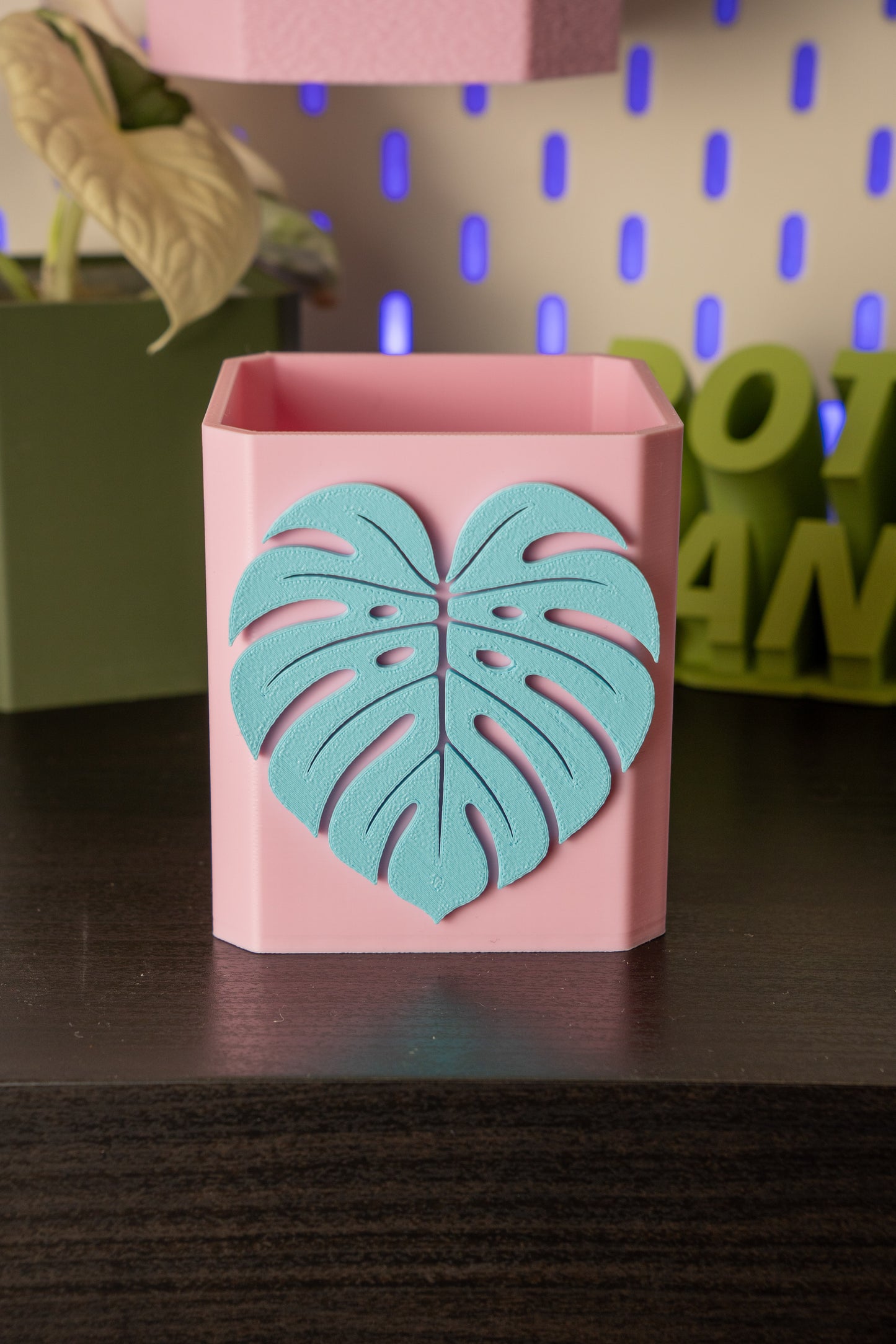 Monstera Leaf Pott
