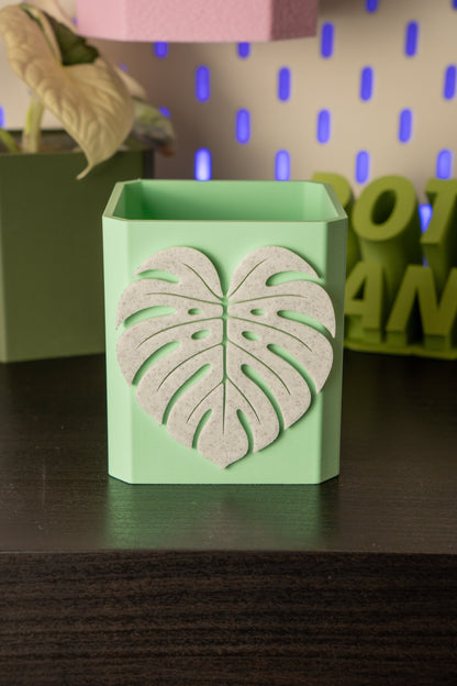 Monstera Leaf Pott