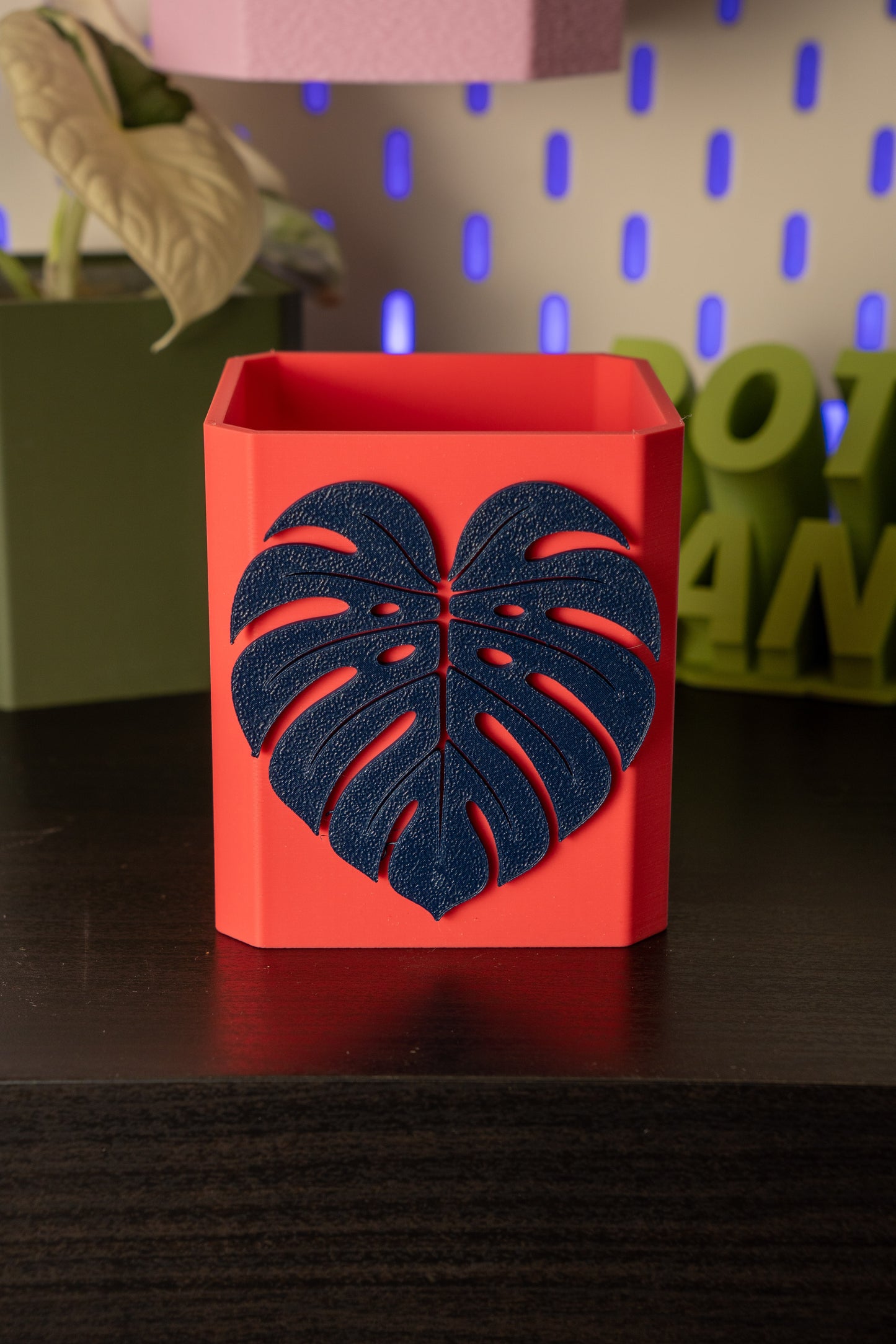 Monstera Leaf Pott