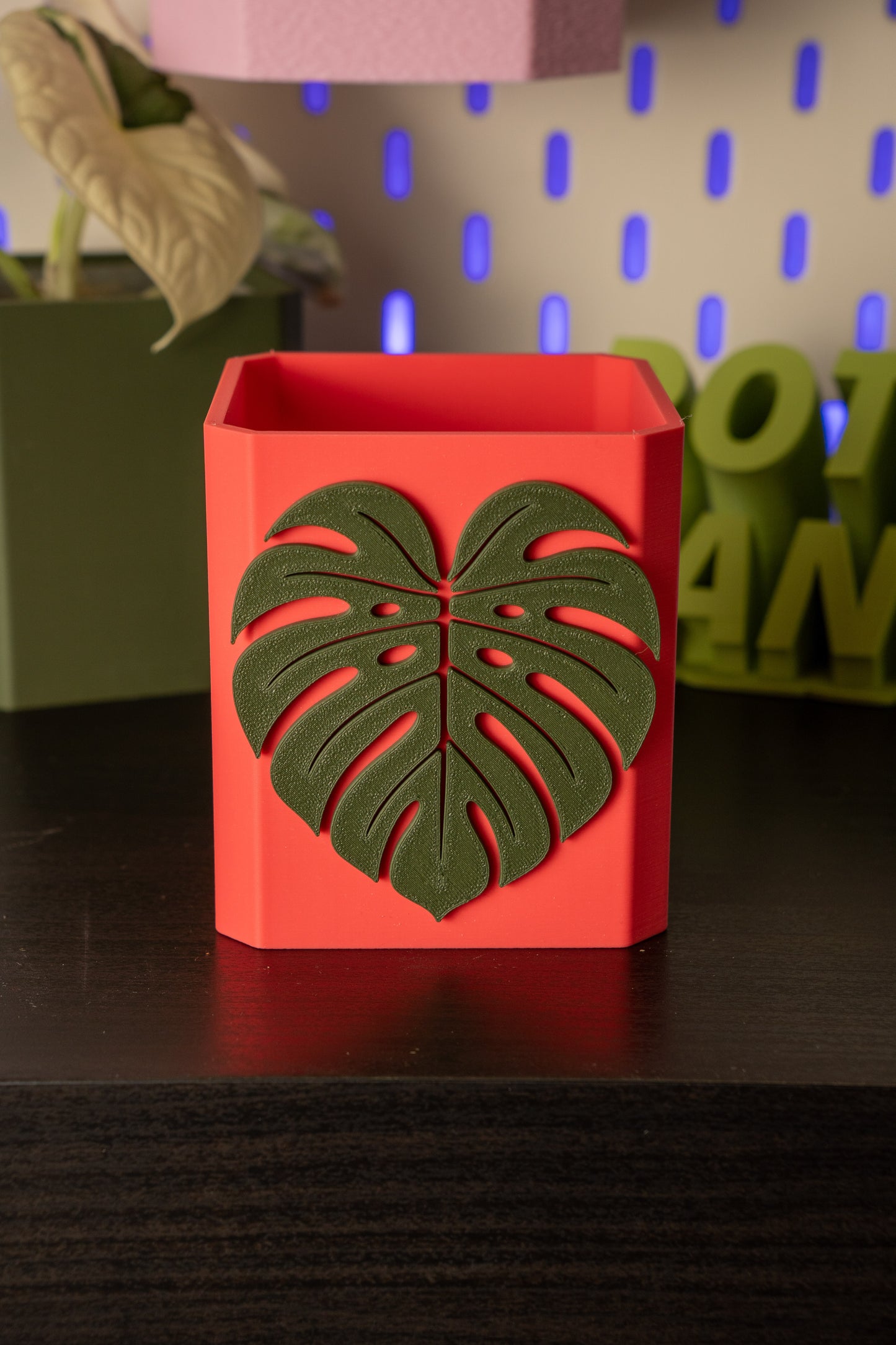 Monstera Leaf Pott