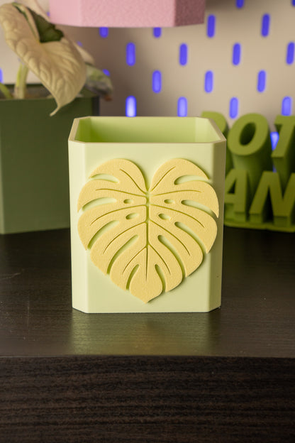 Monstera Leaf Pott